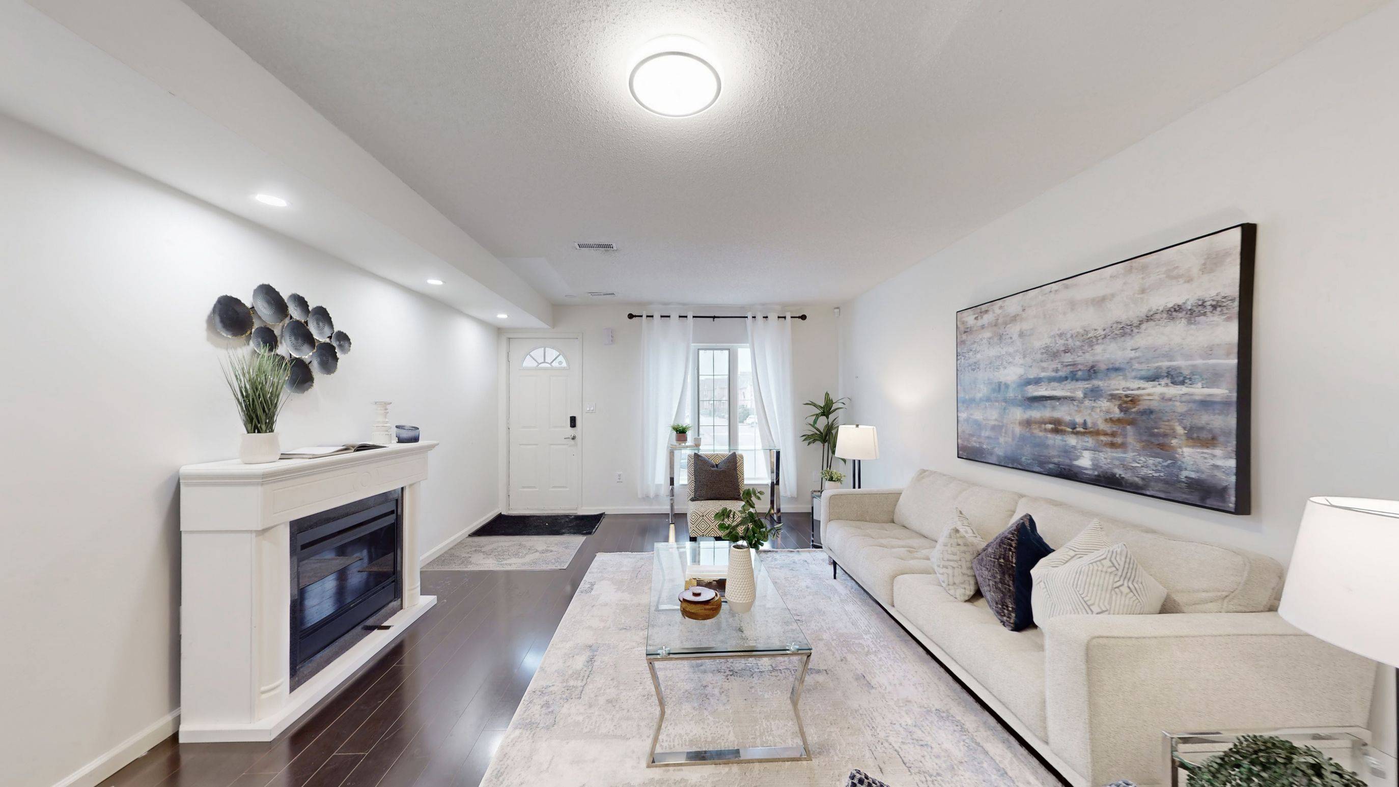 Mississauga, ON L5R 3V9,80 Strathaven DR #12