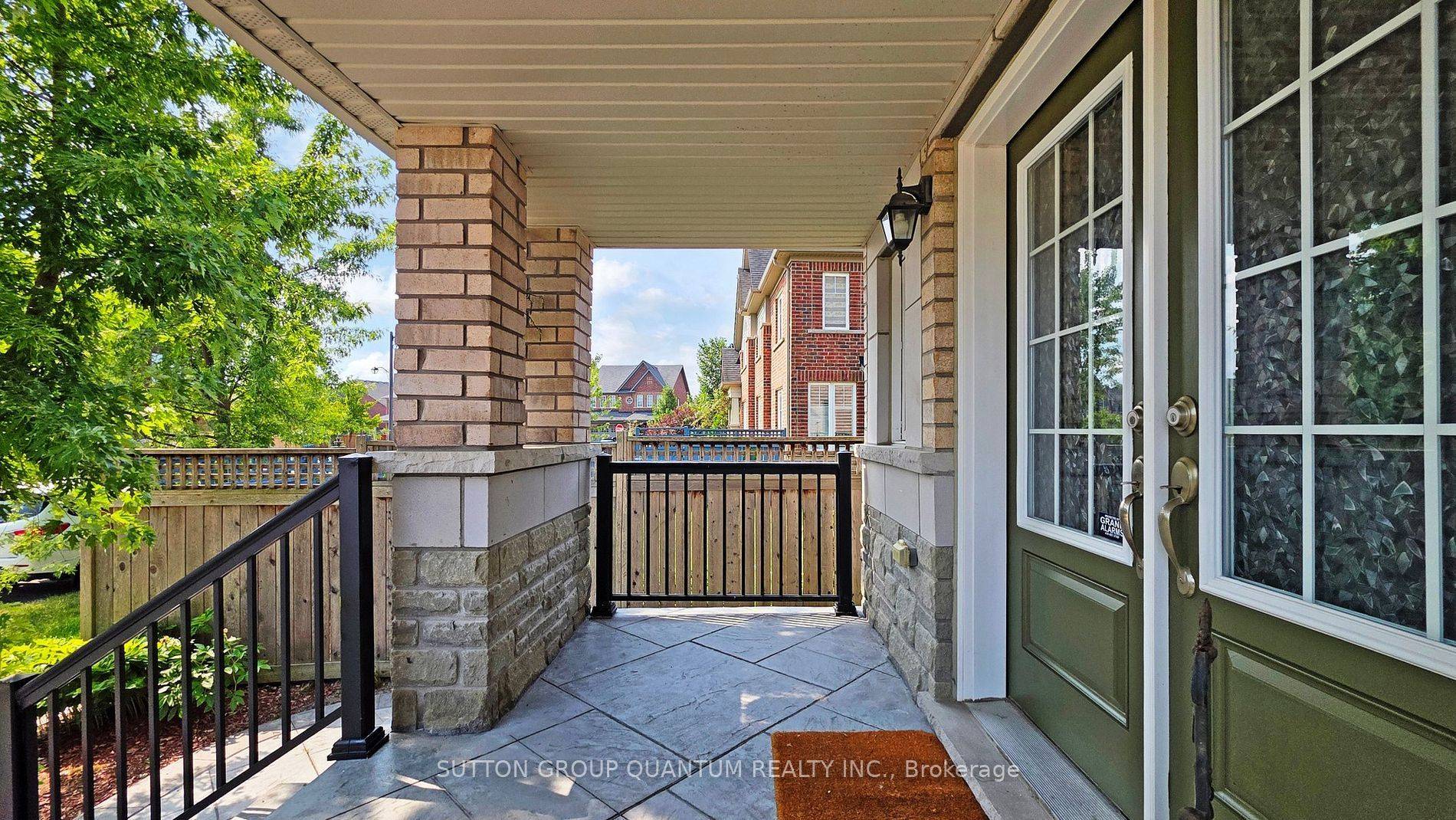 Caledon, ON L7C 3W2,4 Brethby ST