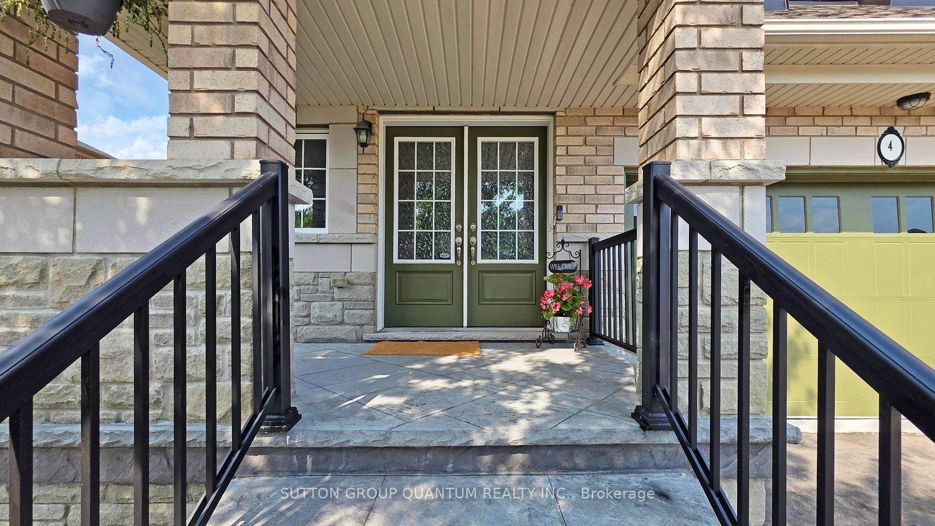 Caledon, ON L7C 3W2,4 Brethby ST