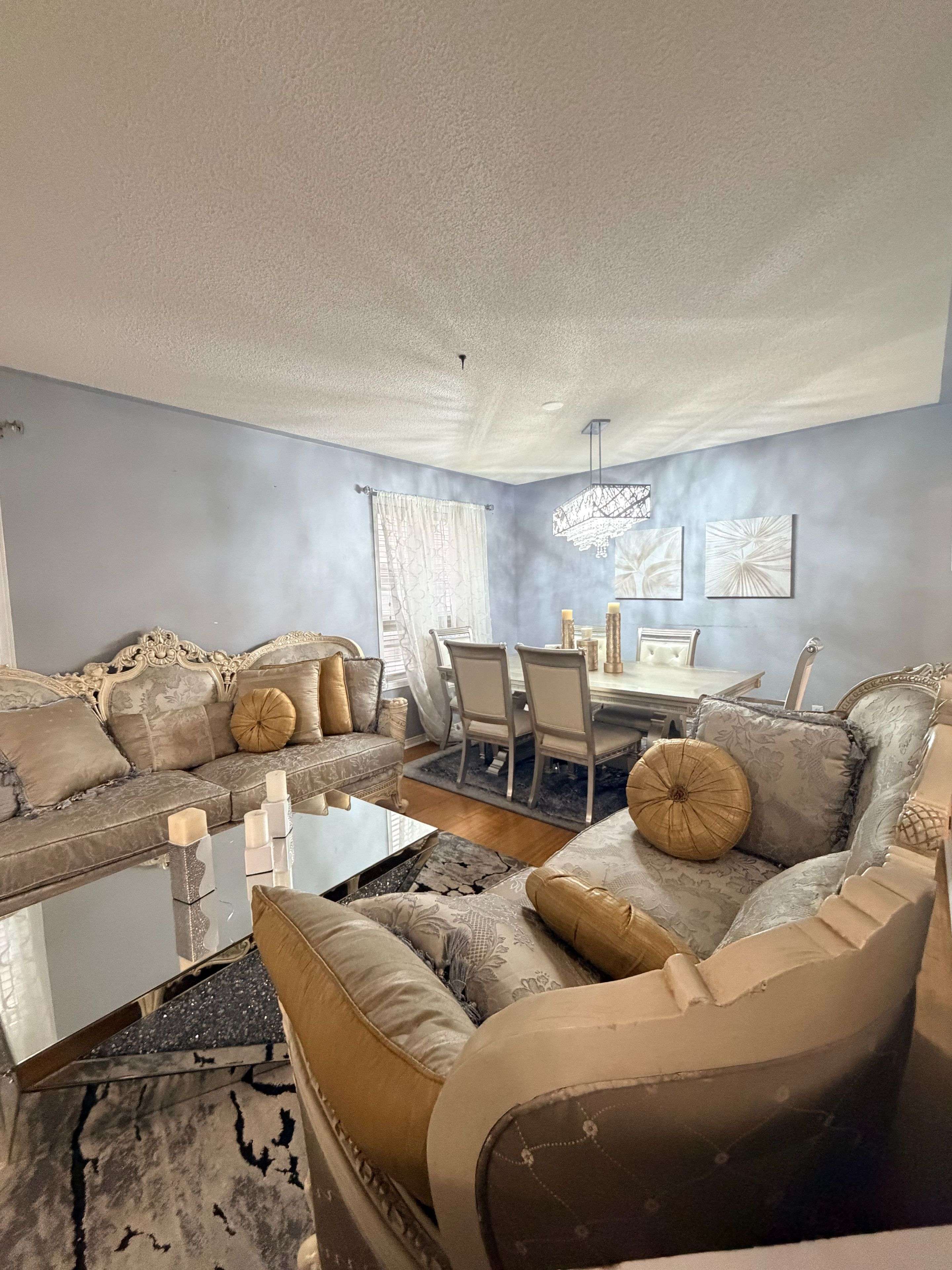 Brampton, ON L7A 3J2,23 Capistro ST