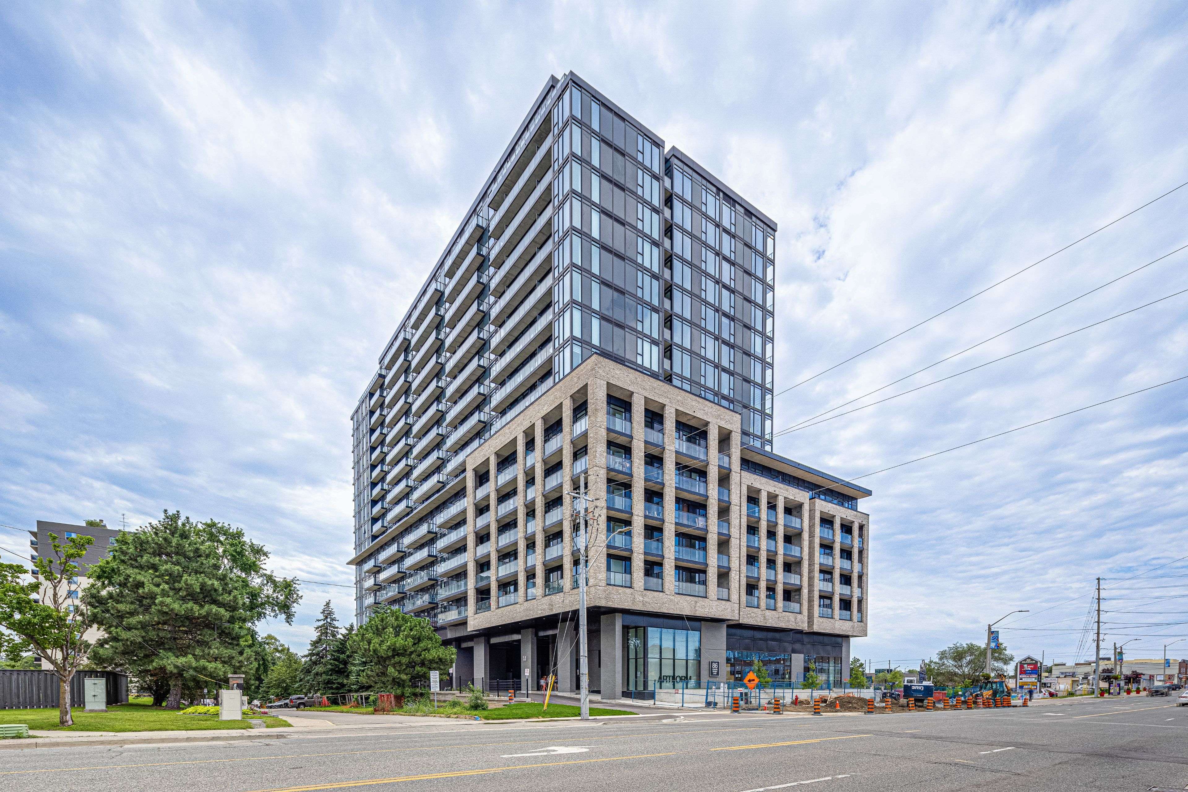 Mississauga, ON L5A 1W4,86 Dundas ST E #1505
