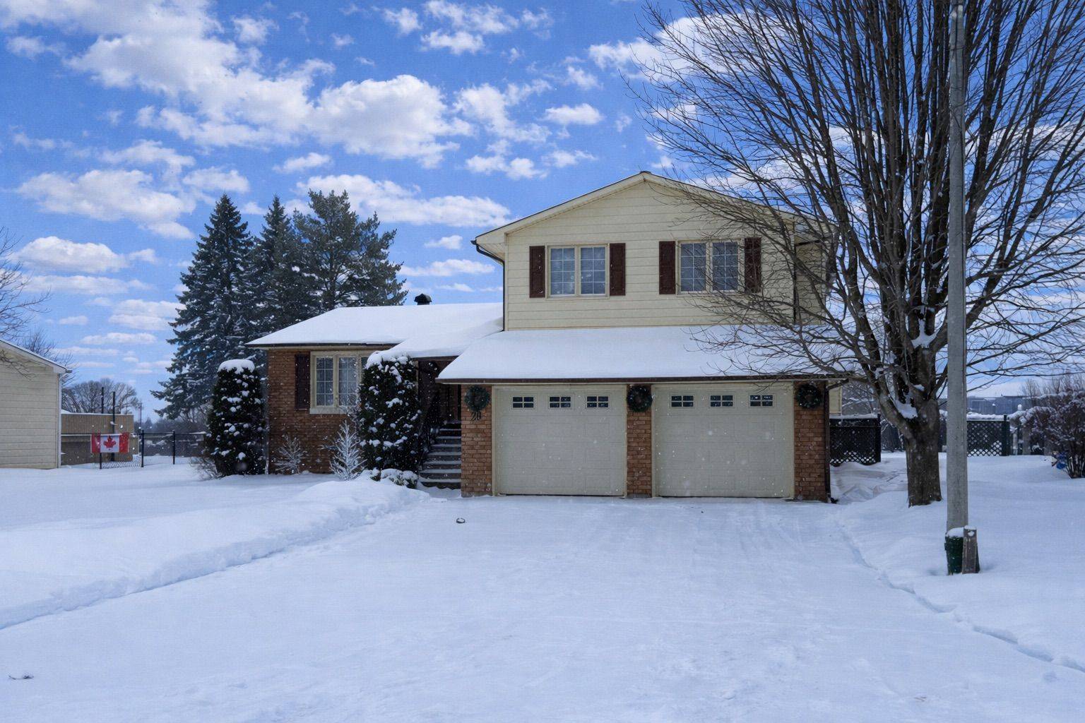 South Dundas, ON K0C 1X0,28 Fairholme DR