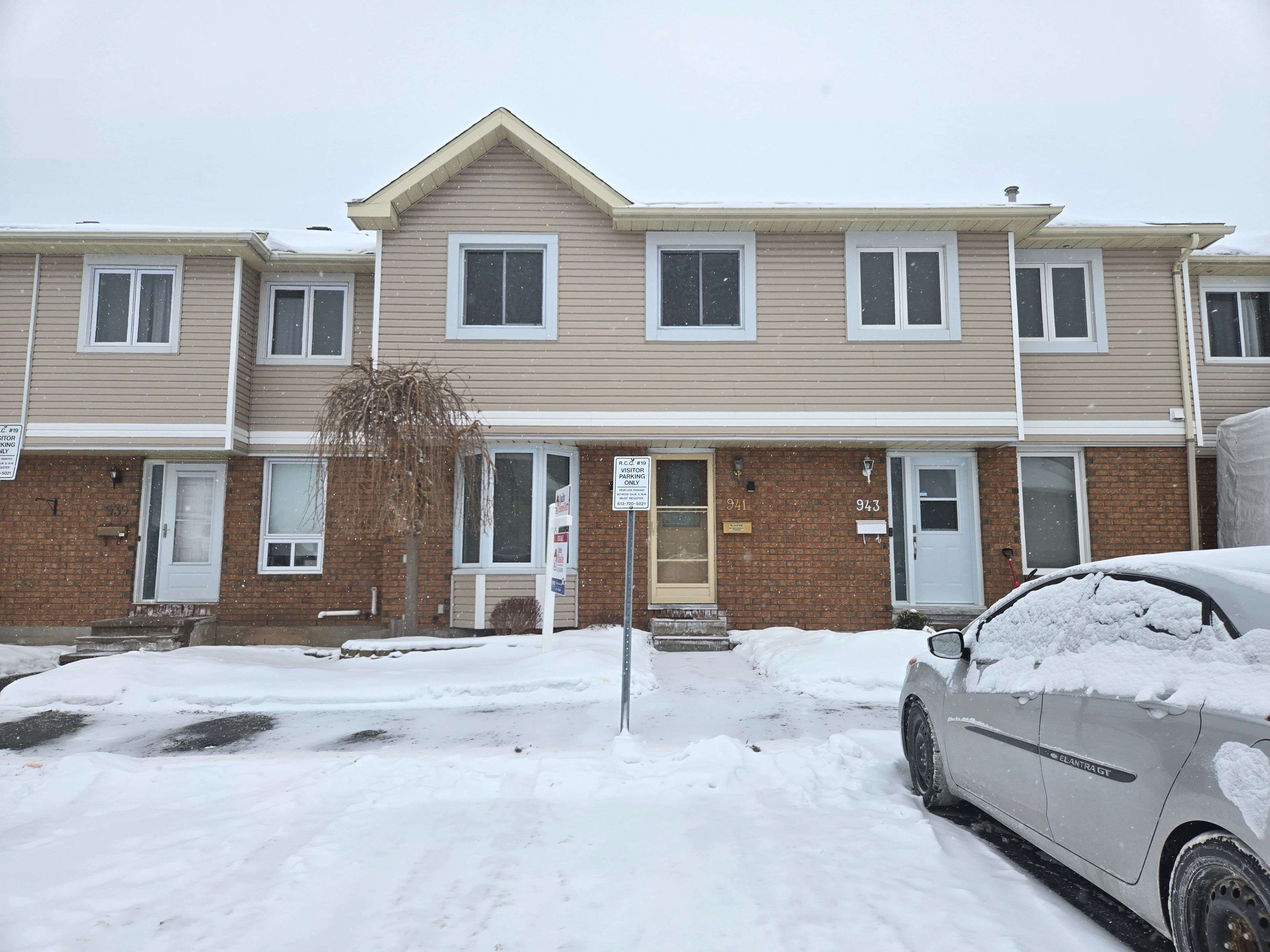 Orleans - Cumberland And Area, ON K4A 3K4,941 Cookshire CRES #32