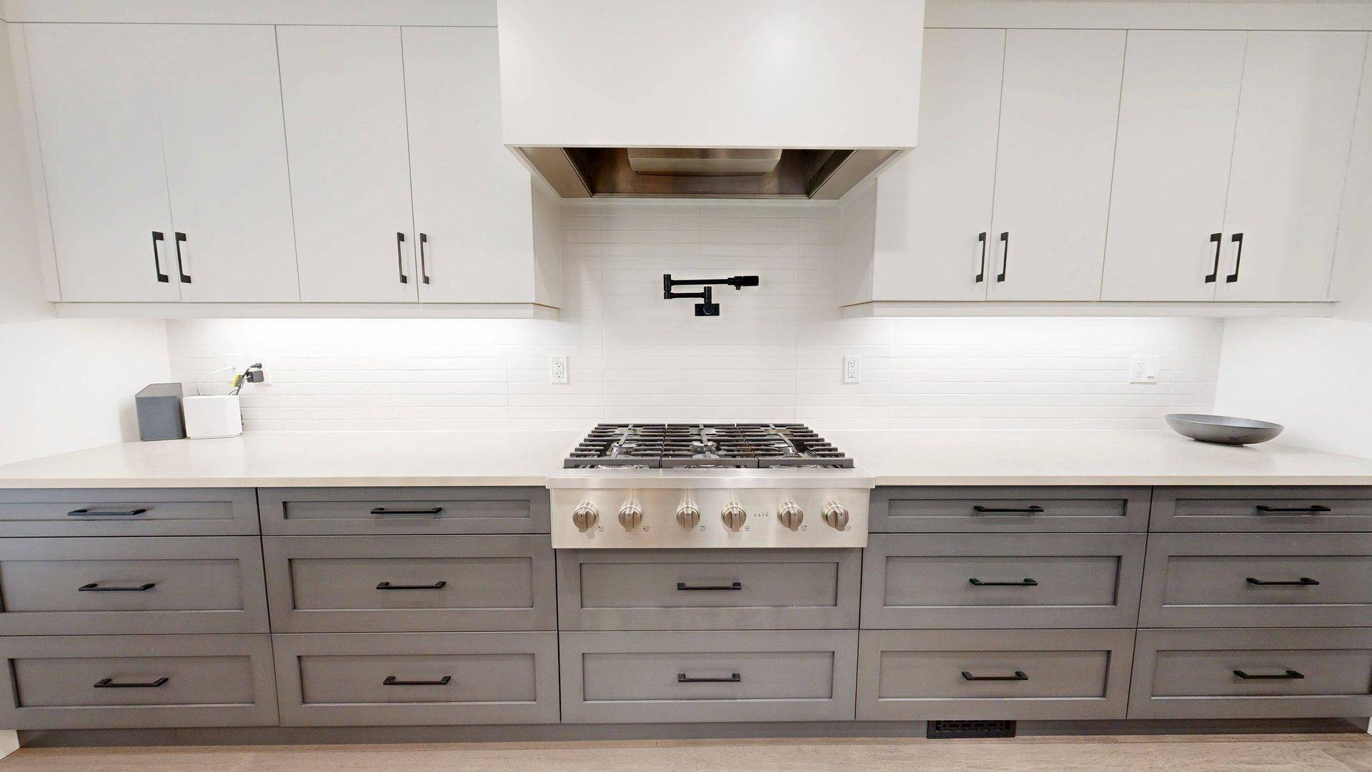 London South, ON N6J 3M8,527 TOPPING LN