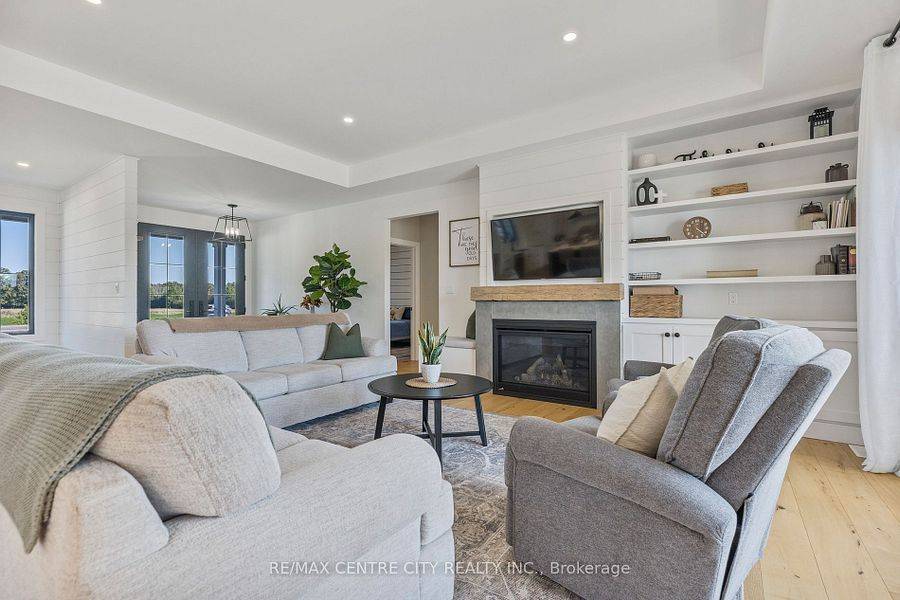 Central Elgin, ON N5P 3S8,7923 Fairview RD