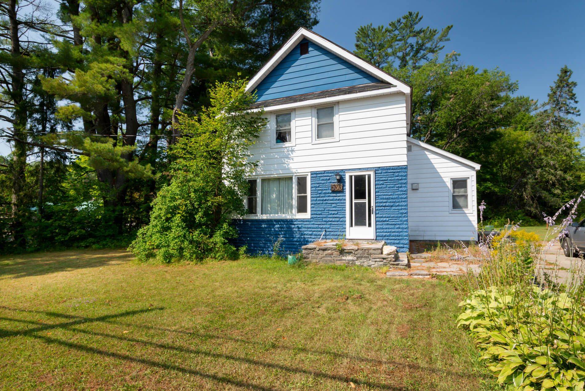 Huntsville, ON P1H 1C8,536 Muskoka ROAD 3 N N/A