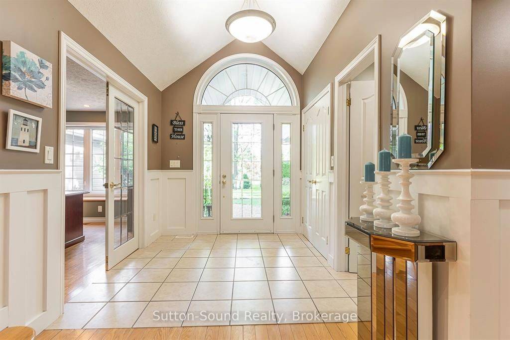 South Bruce Peninsula, ON N0H 2T0,124 Golden Pond DR