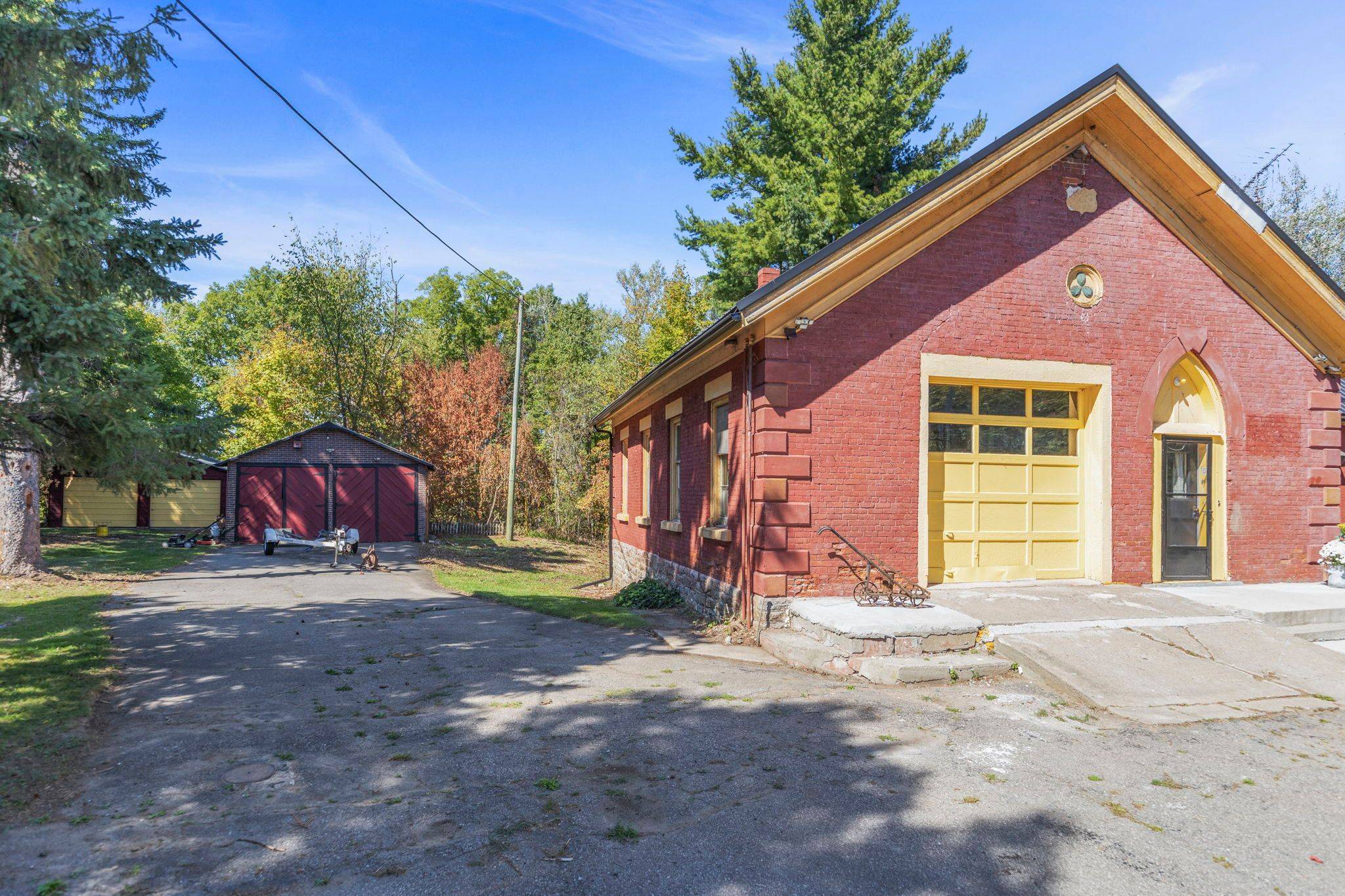 Front Of Yonge, ON K0E 1R0,1554 County Road 2 RD