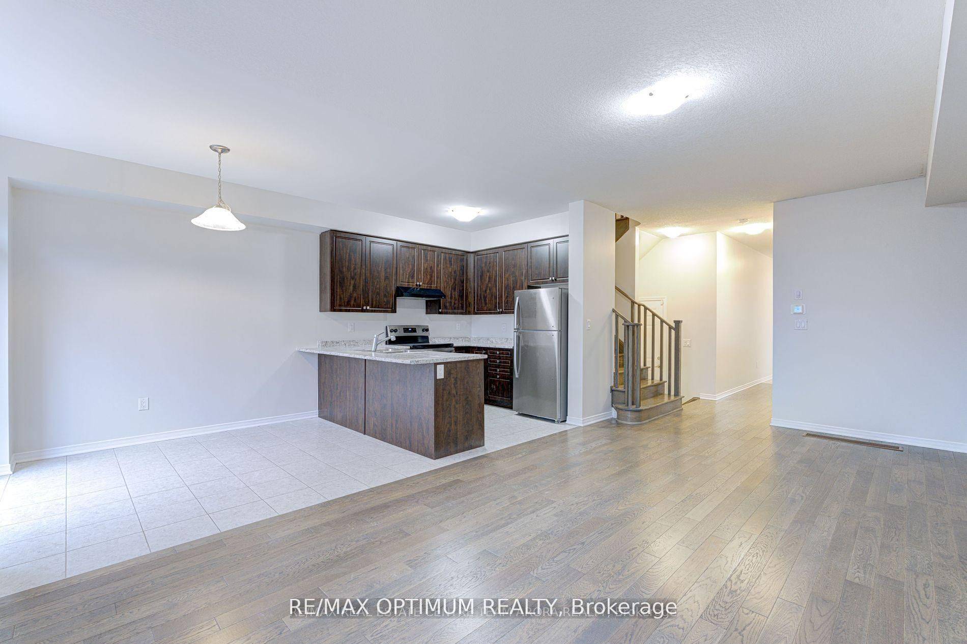 Haldimand, ON N3W 0C7,79 Oaktree DR