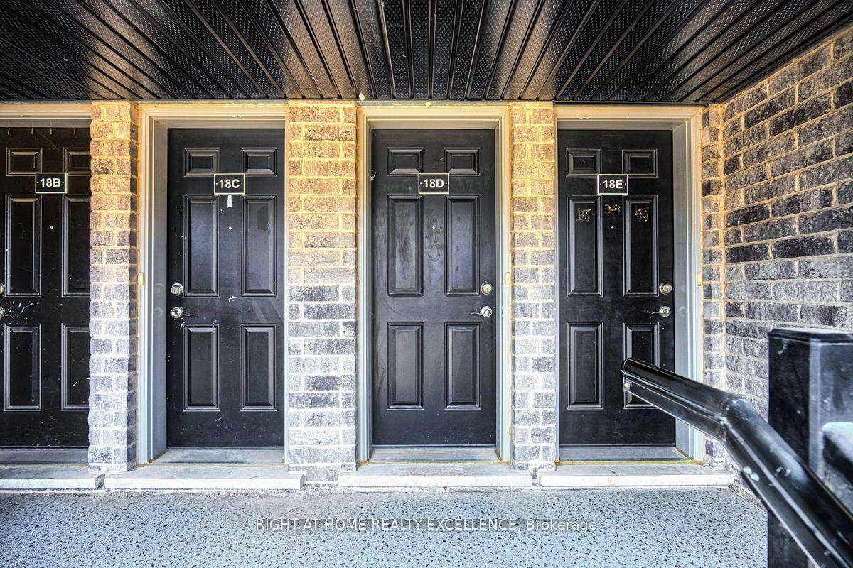 Kitchener, ON N2E 0G7,1989 Ottawa ST S #18E