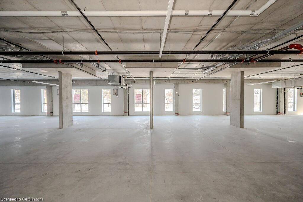 Kitchener, ON N2M 0C4,301 Westmount RD W #2