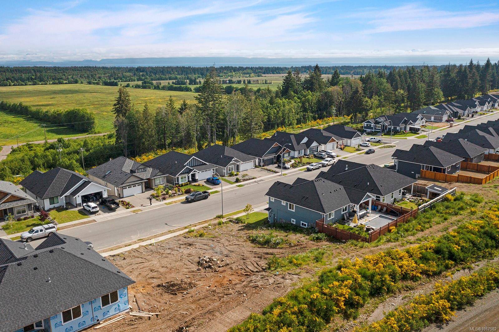 Courtenay, BC V9N 0E2,1423 Crown Isle Blvd