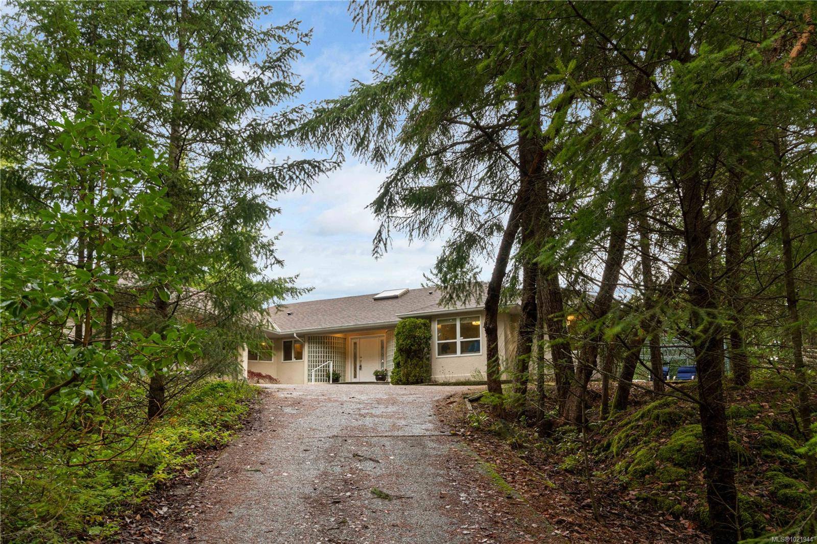 Lantzville, BC V0R 2H0,7297 Aulds Rd