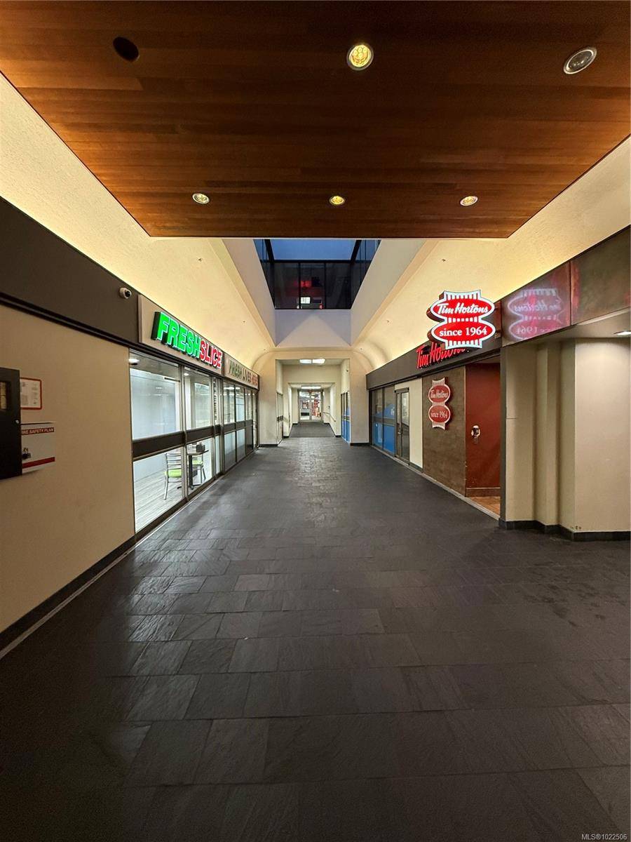 Victoria, BC V8W 1H2,754 Fort St