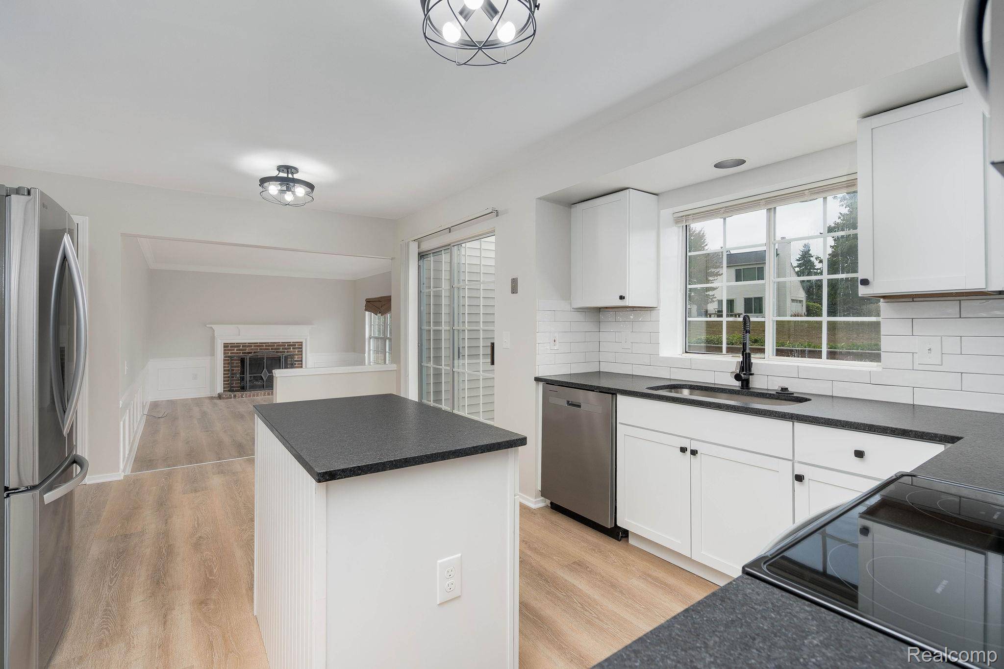 West Bloomfield, MI 48324,1883 Poppleton DR