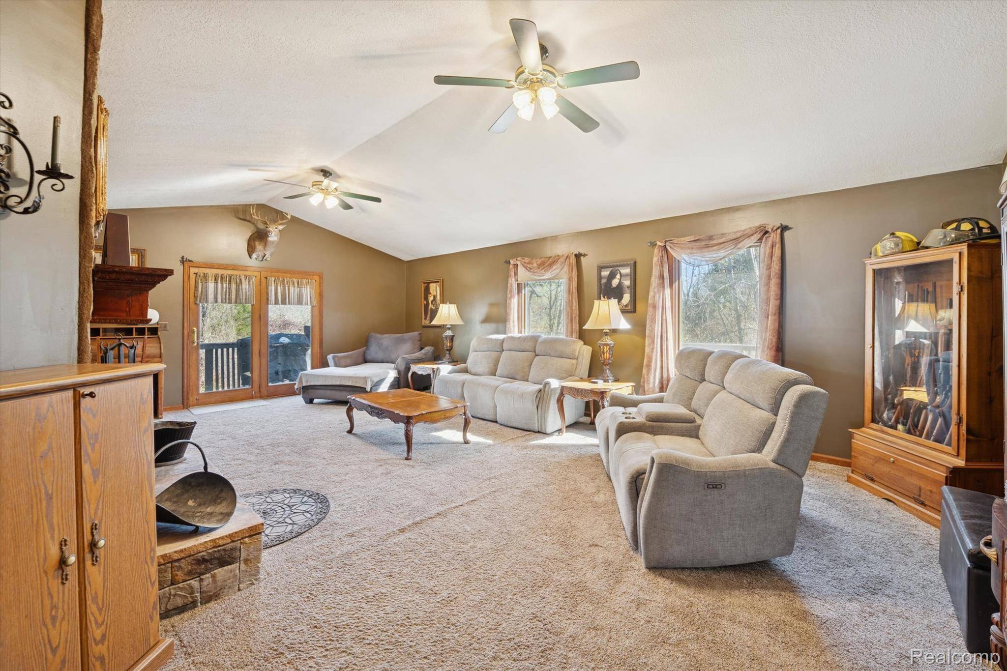 Howell, MI 48855,4842 Preston RD