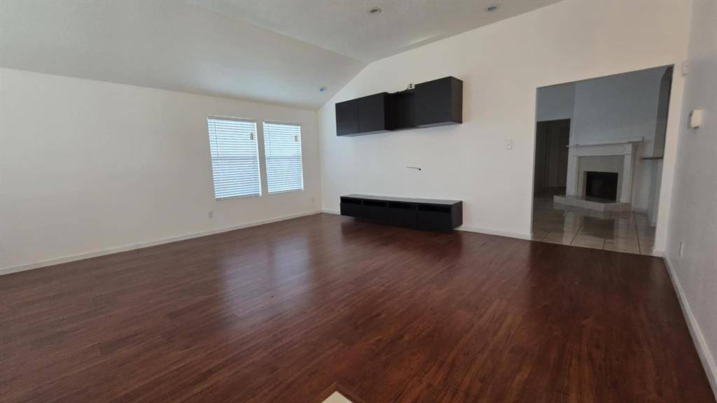 Arlington, TX 76018,808 Wilmor Court