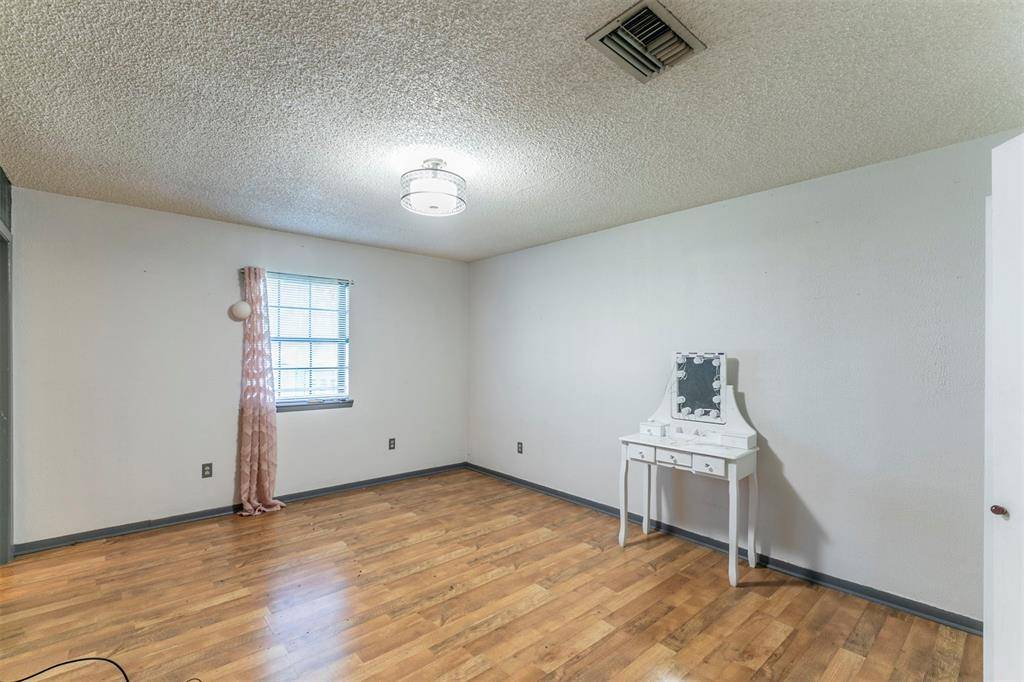 Donie, TX 75838,180 FCR 797