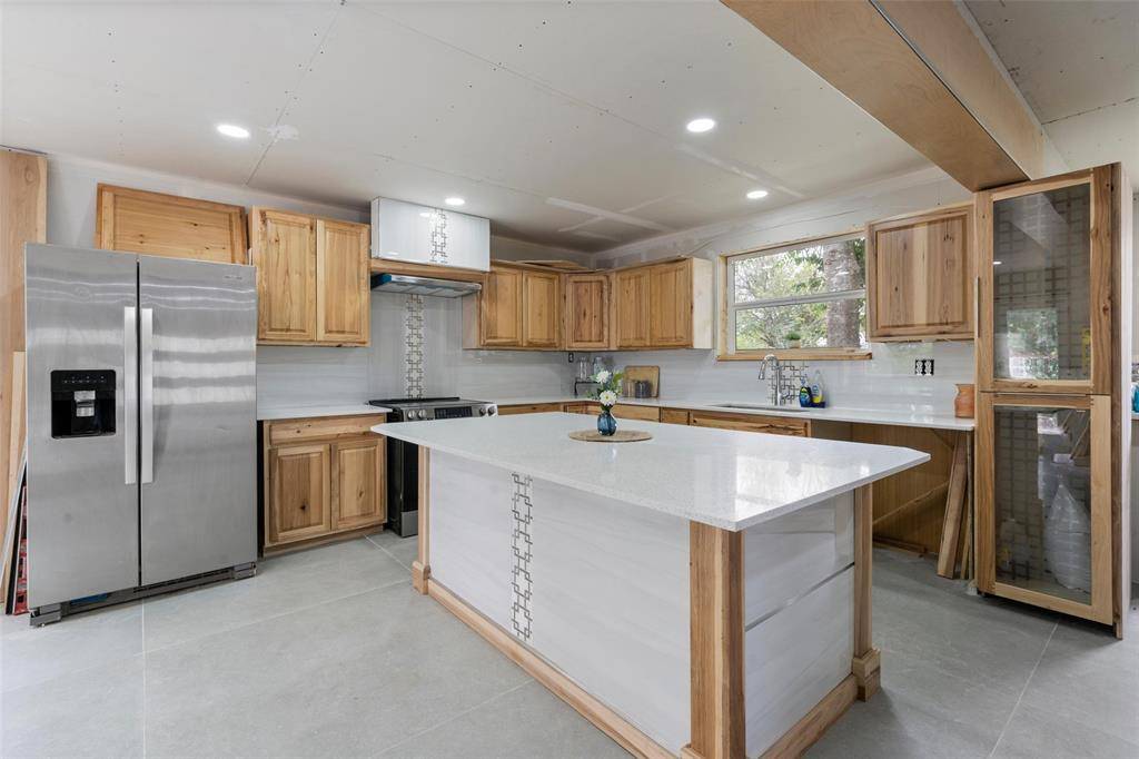 Eddy, TX 76524,823 W 3rd Street