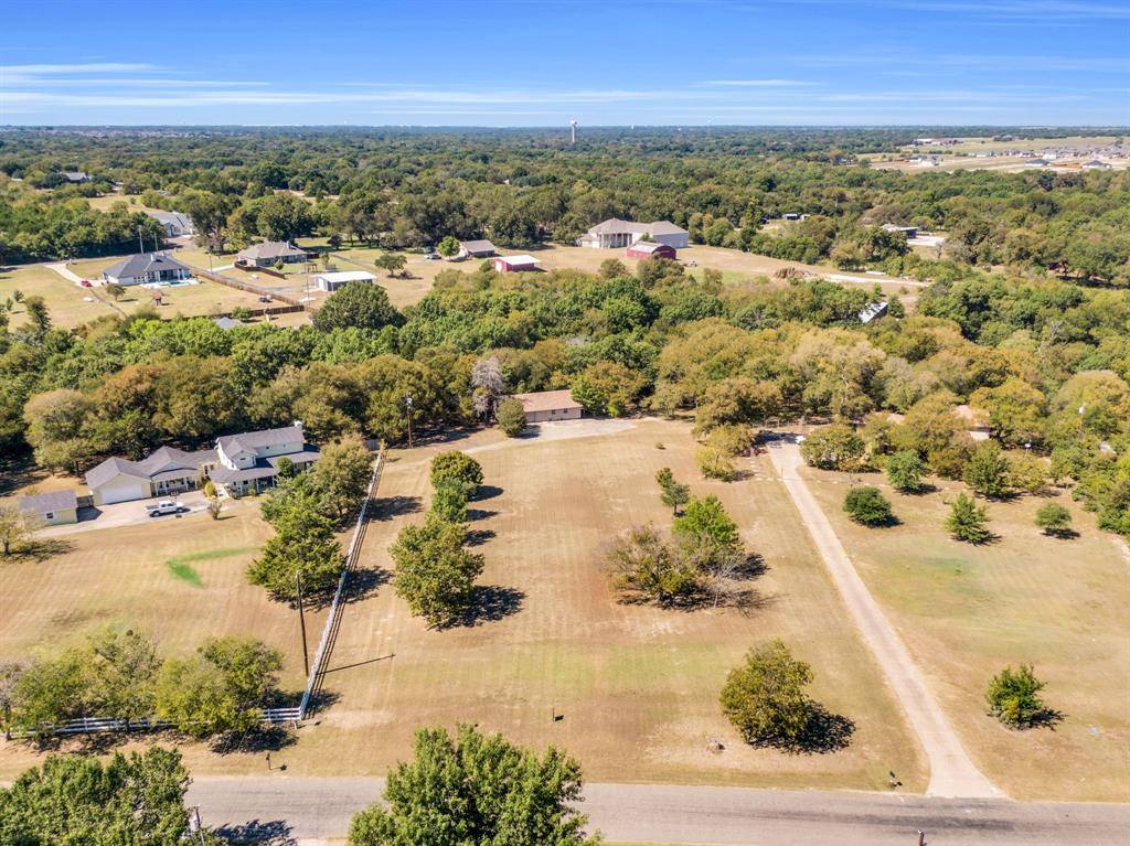 Oak Leaf, TX 75154,1310 Lariat Circle