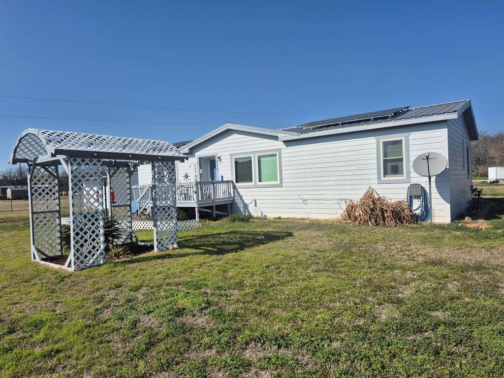 Gholson, TX 76705,438 Silver River Road