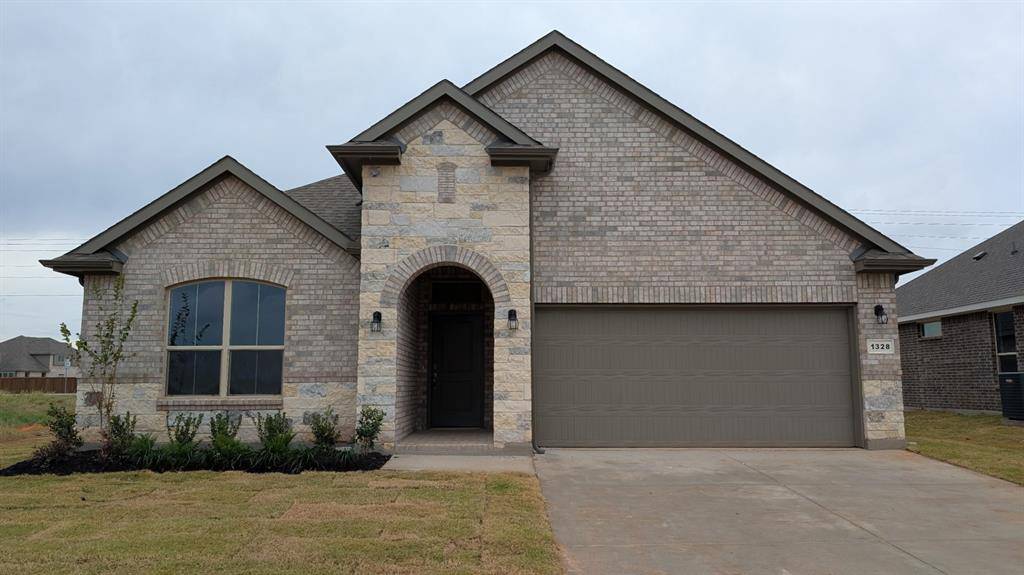 Granbury, TX 76048,1328 BRISTOL Way