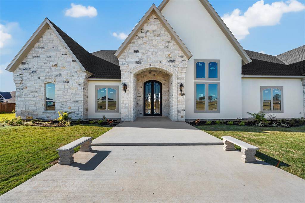 Lorena, TX 76655,129 Iris Street