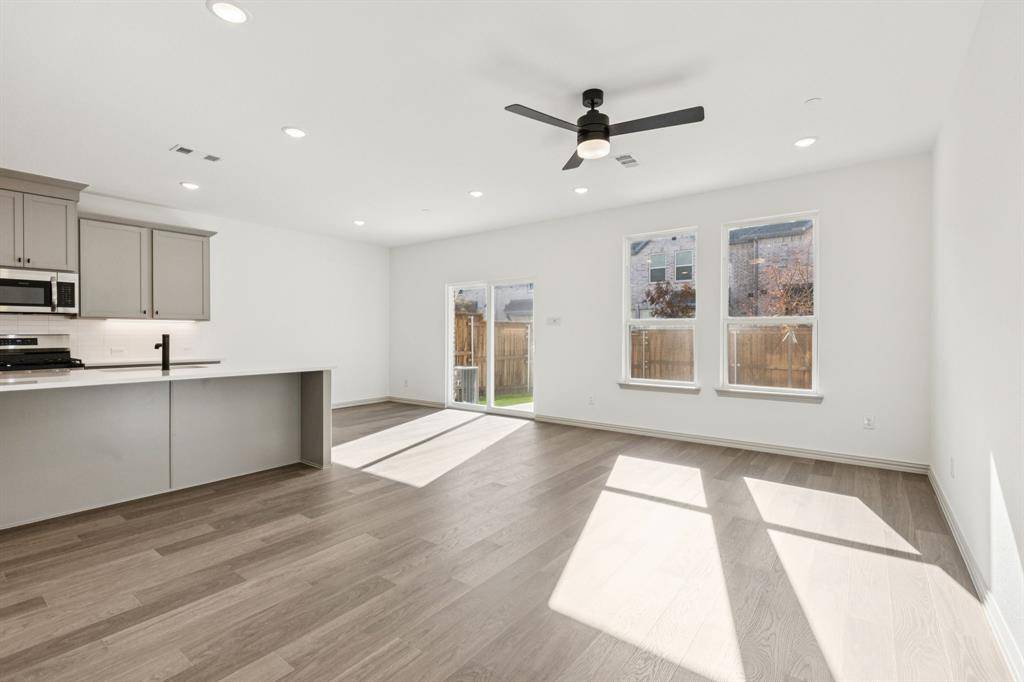 Celina, TX 75009,1379 Hill Country Place