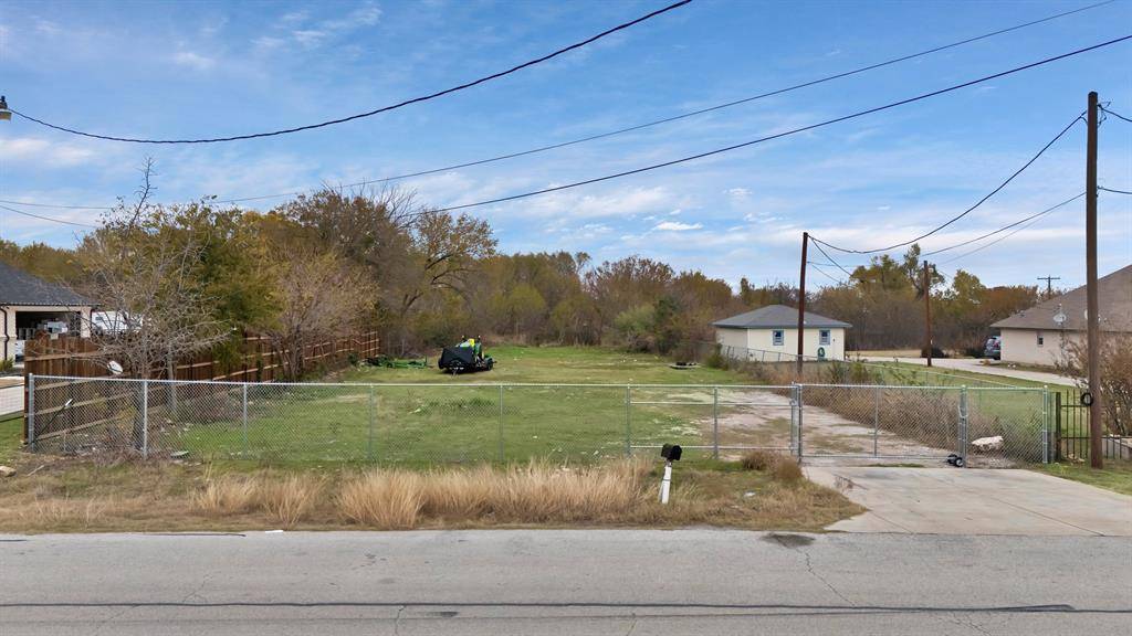 Fort Worth, TX 76179,5912 Hereford Drive