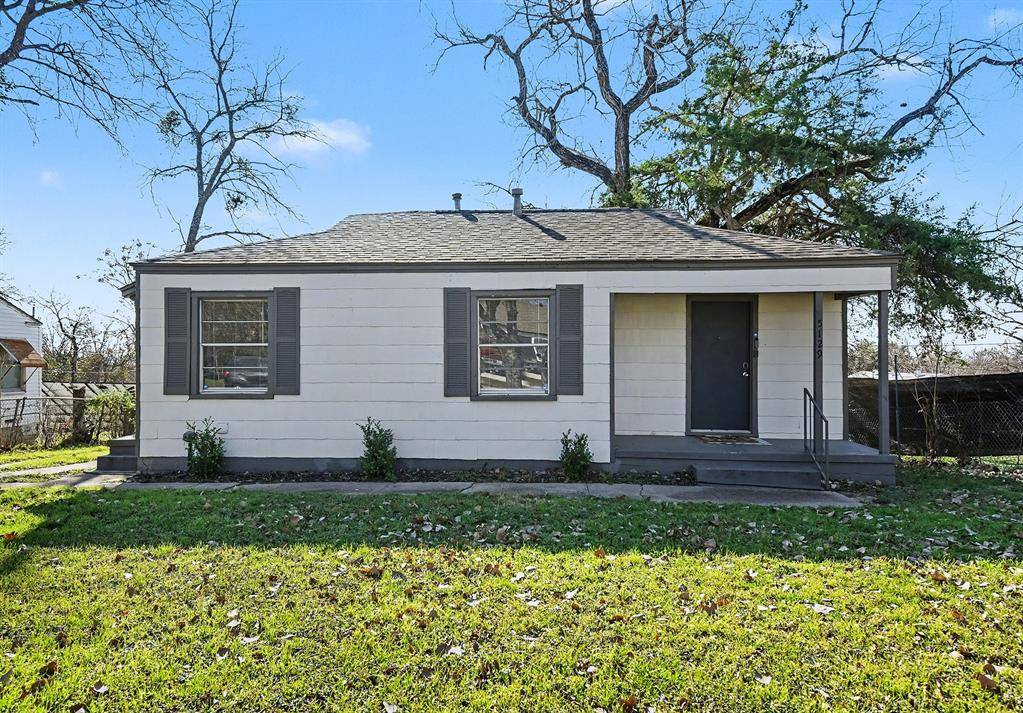 River Oaks, TX 76114,5129 Penrod Court