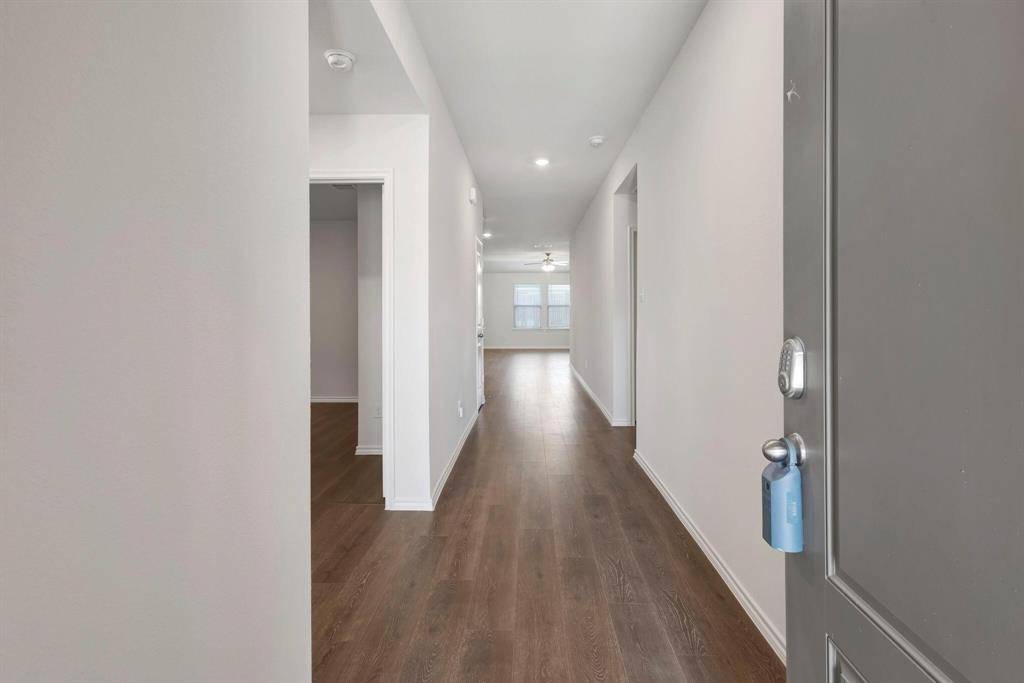 Princeton, TX 75407,1006 Honey Maple Street