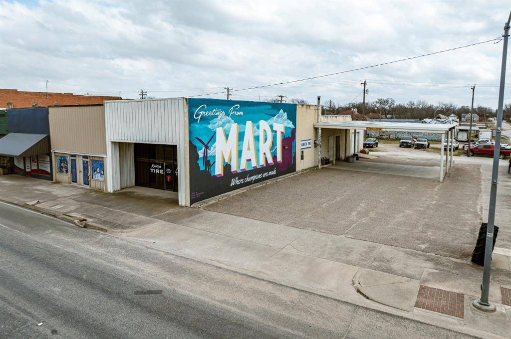Mart, TX 76664,404 Texas Avenue