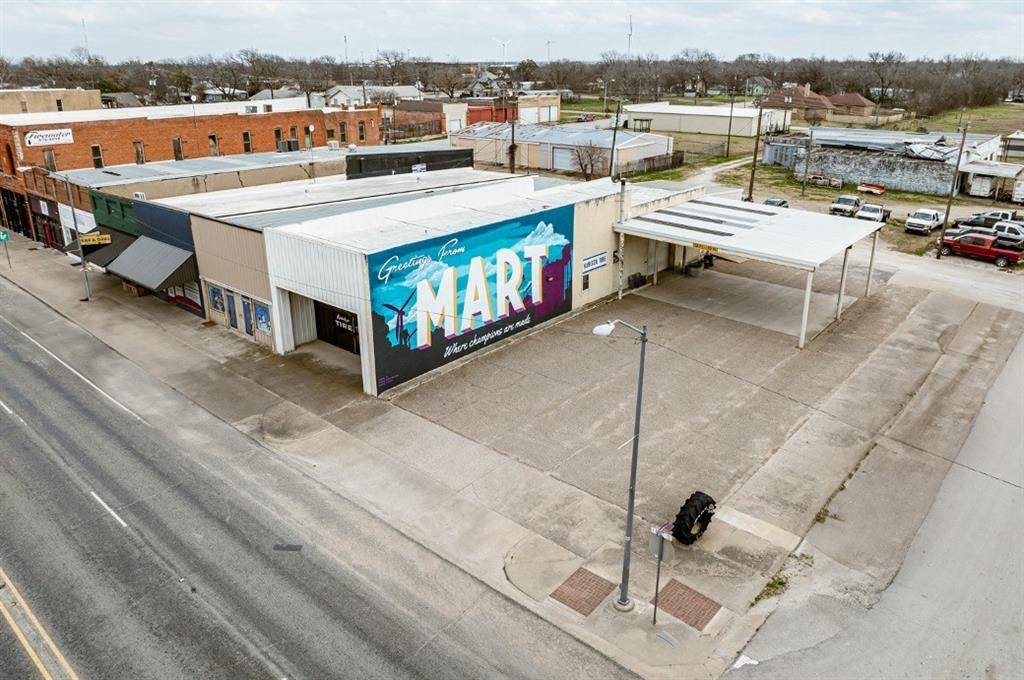 Mart, TX 76664,404 Texas Avenue