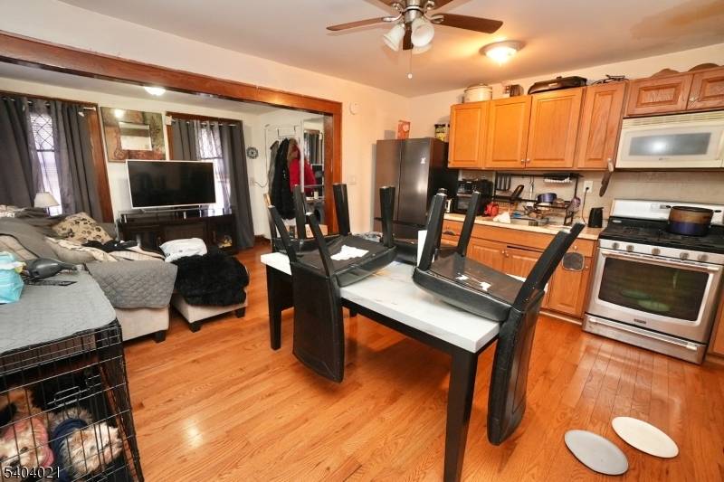 Belleville Twp., NJ 07109,425 Dewitt Ave