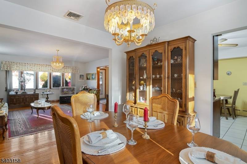 Woodland Park, NJ 07424,30 Woodrow Ave