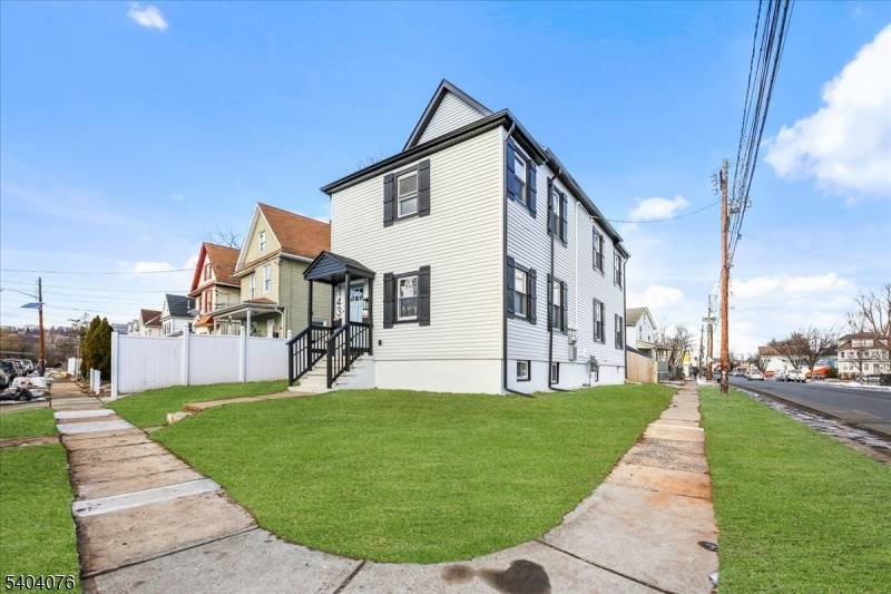 Plainfield City, NJ 07062,143 Johnston Avenue #1