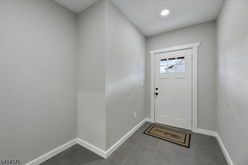 Plainfield City, NJ 07062,143 Johnston Avenue #1