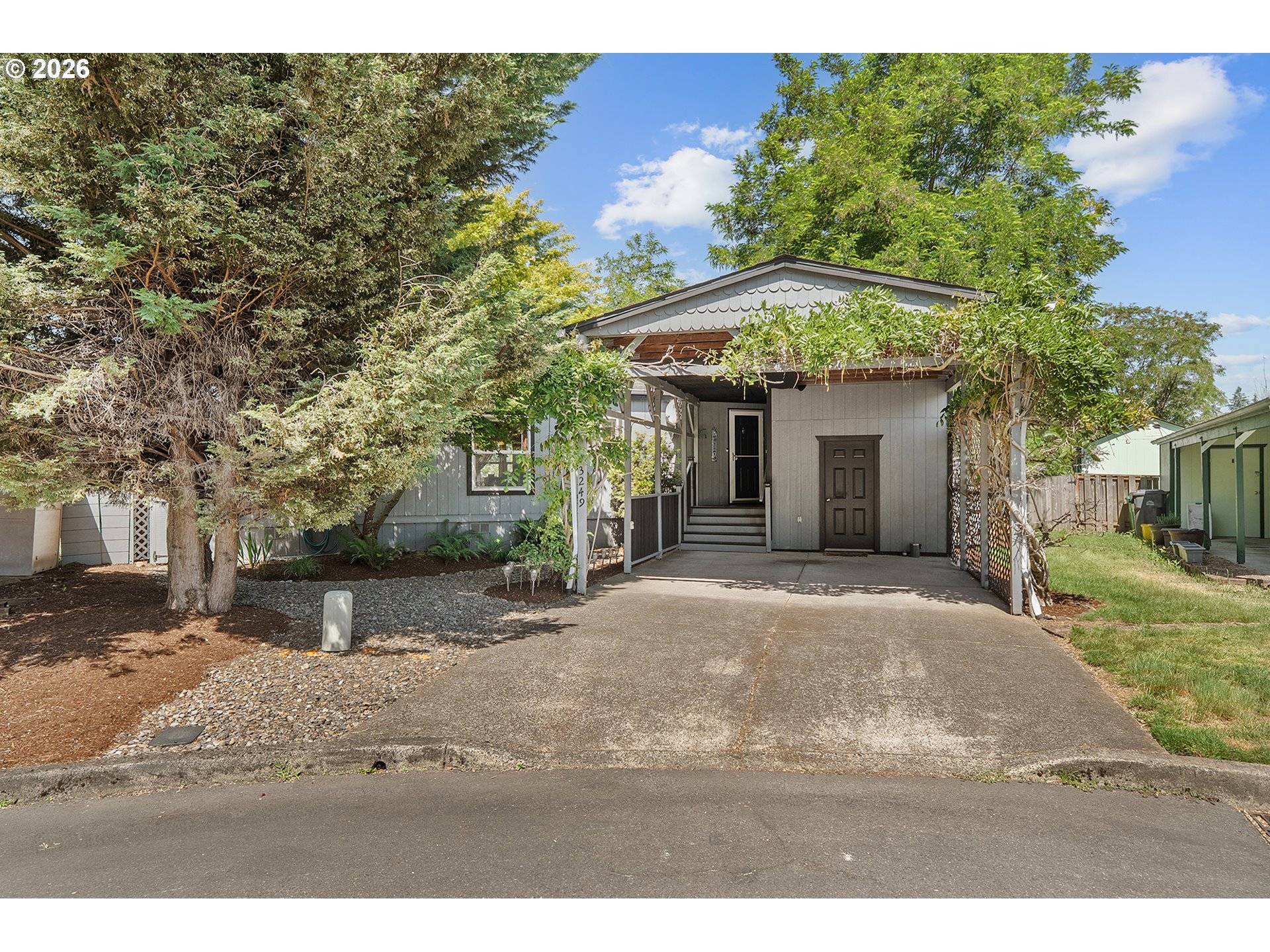 Portland, OR 97236,13249 SE SCHILLER ST