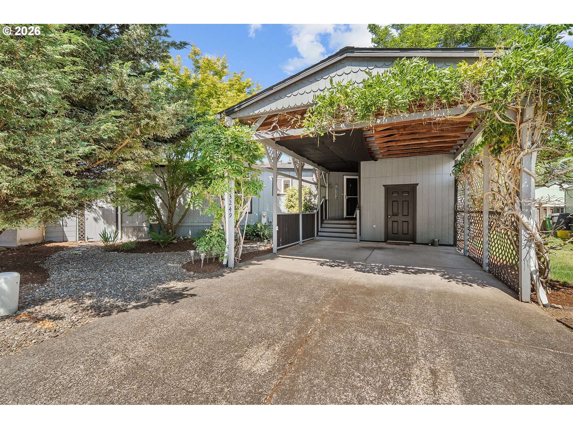 Portland, OR 97236,13249 SE SCHILLER ST