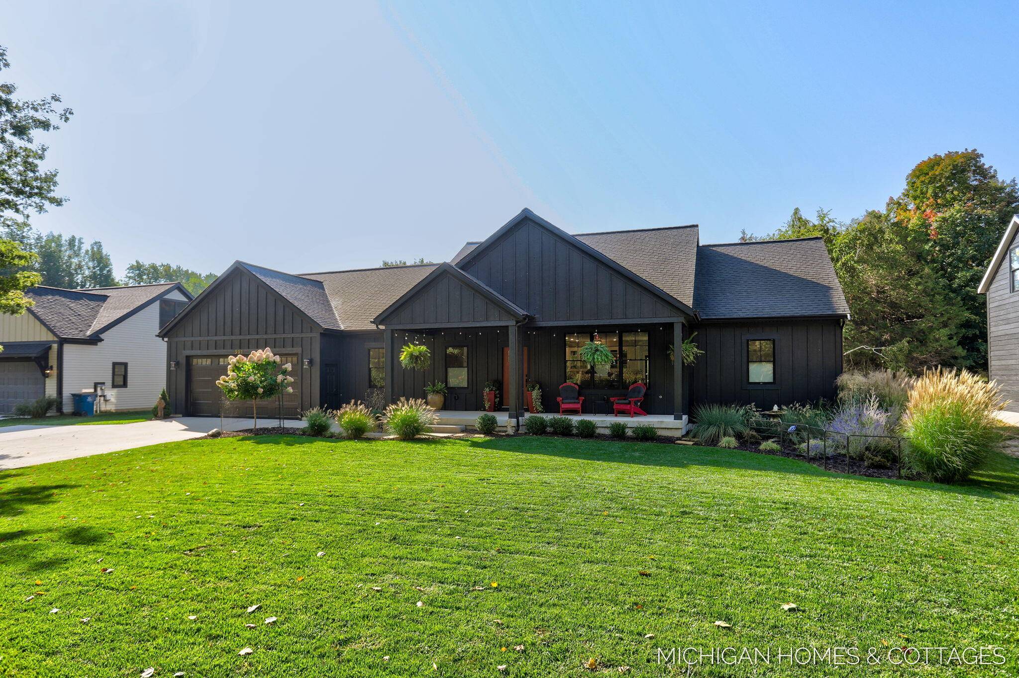 Douglas, MI 49406,501 W Center ST