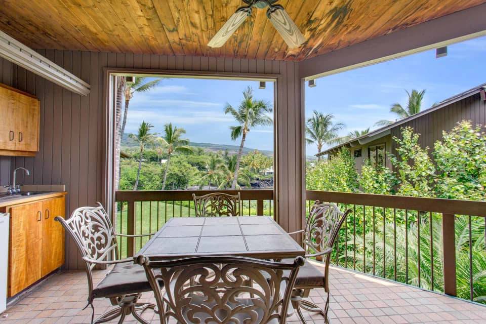 Kailua-kona, HI 96740,78-261 MANUKAI ST #3404
