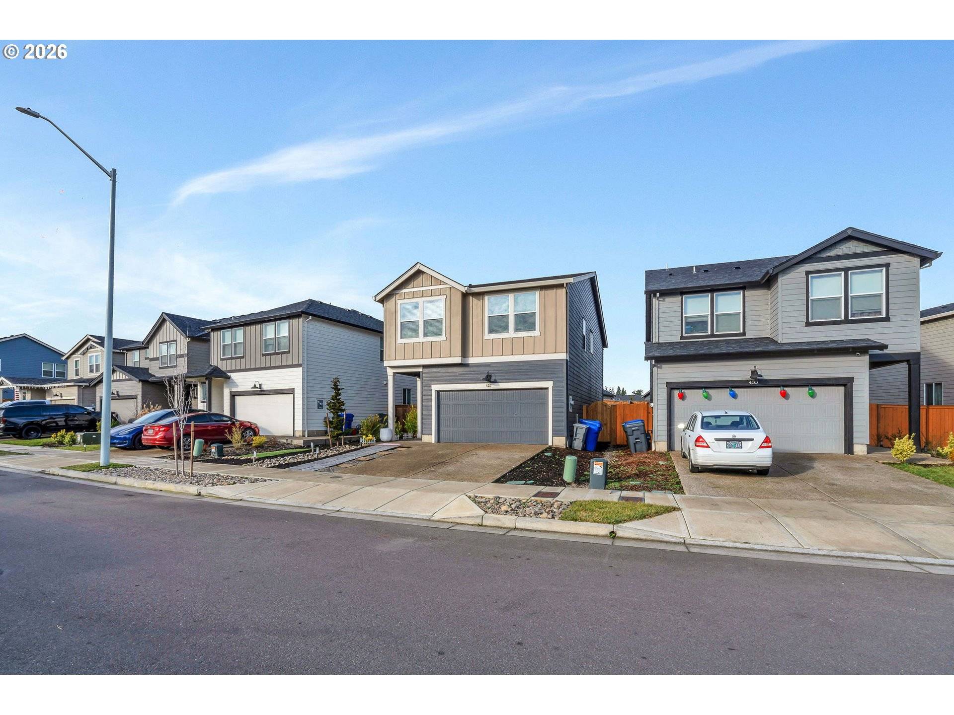 Salem, OR 97301,427 LOST LAKE NE ST