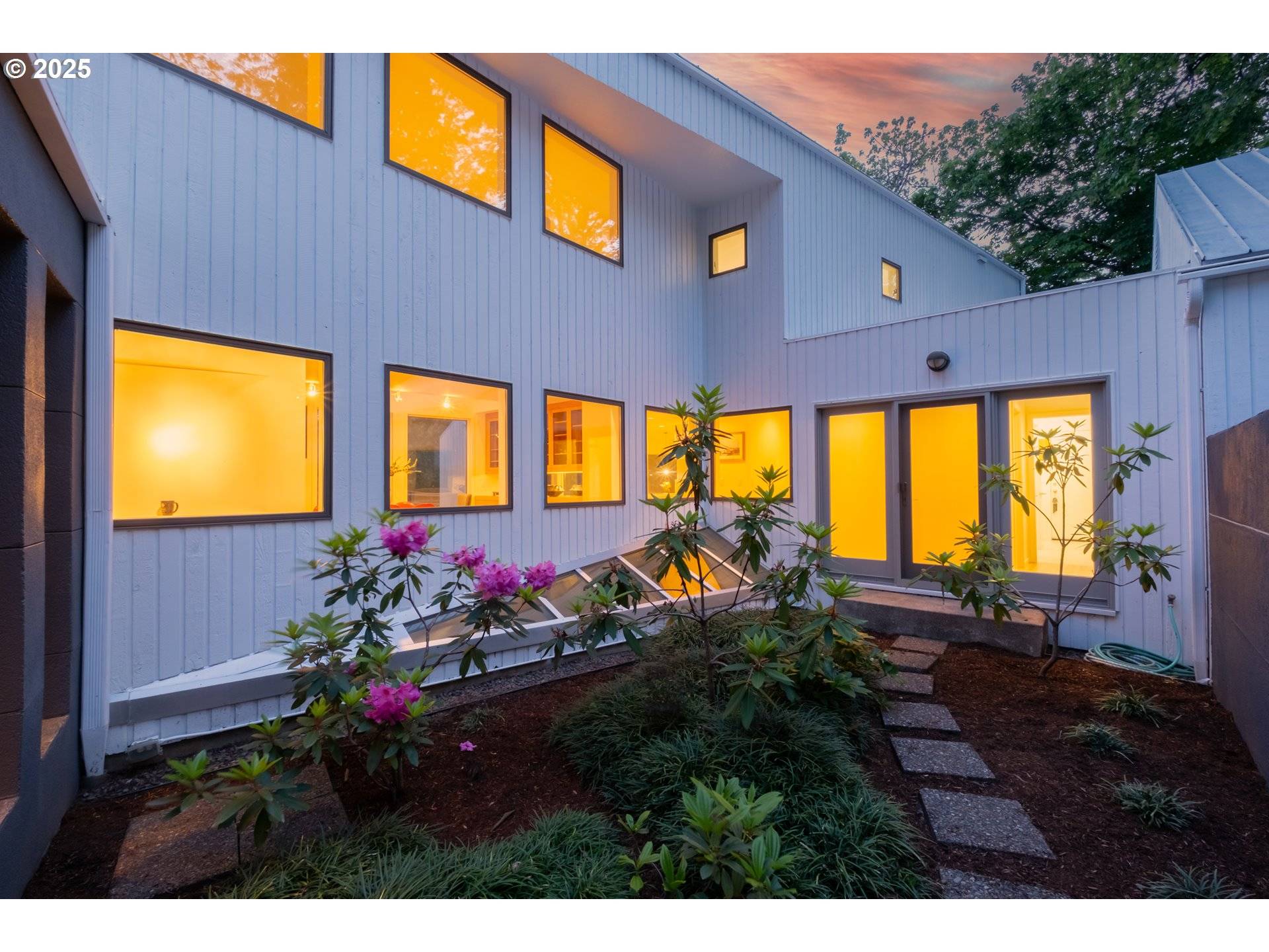 Corvallis, OR 97330,2790 NW SULPHUR SPRINGS RD