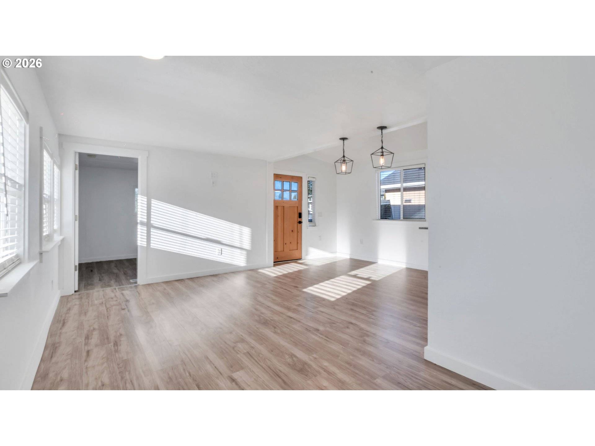 Salem, OR 97305,1768 38TH PL