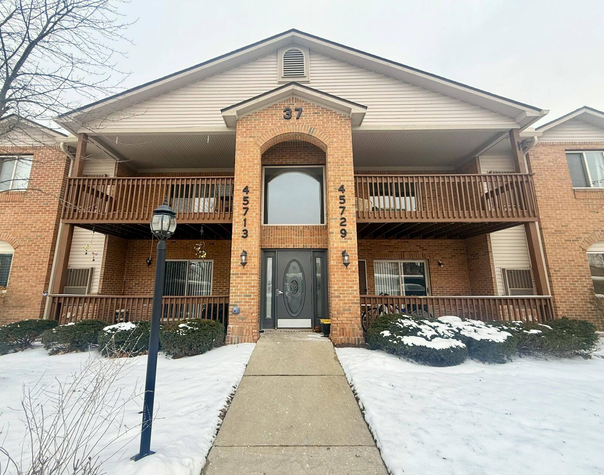 Van Buren Twp, MI 48111,45717 Prairiegrass CT