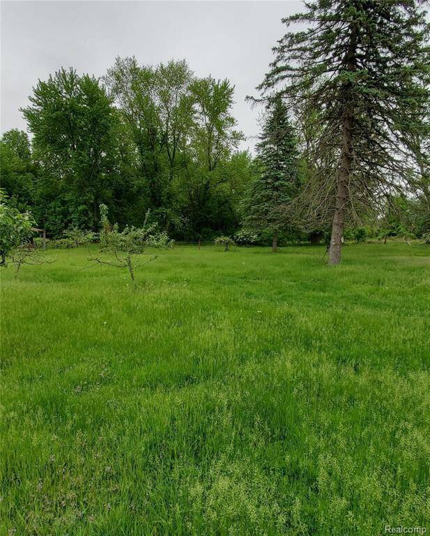 Romulus, MI 48174,34620 California ST