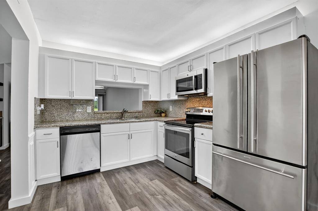 Boca Raton, FL 33487,260 NW 67th Street #A104