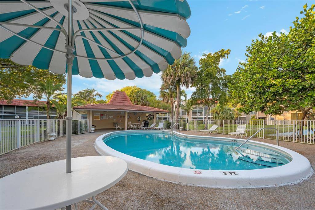 Fort Lauderdale, FL 33319,3774 Inverrary Blvd #104P