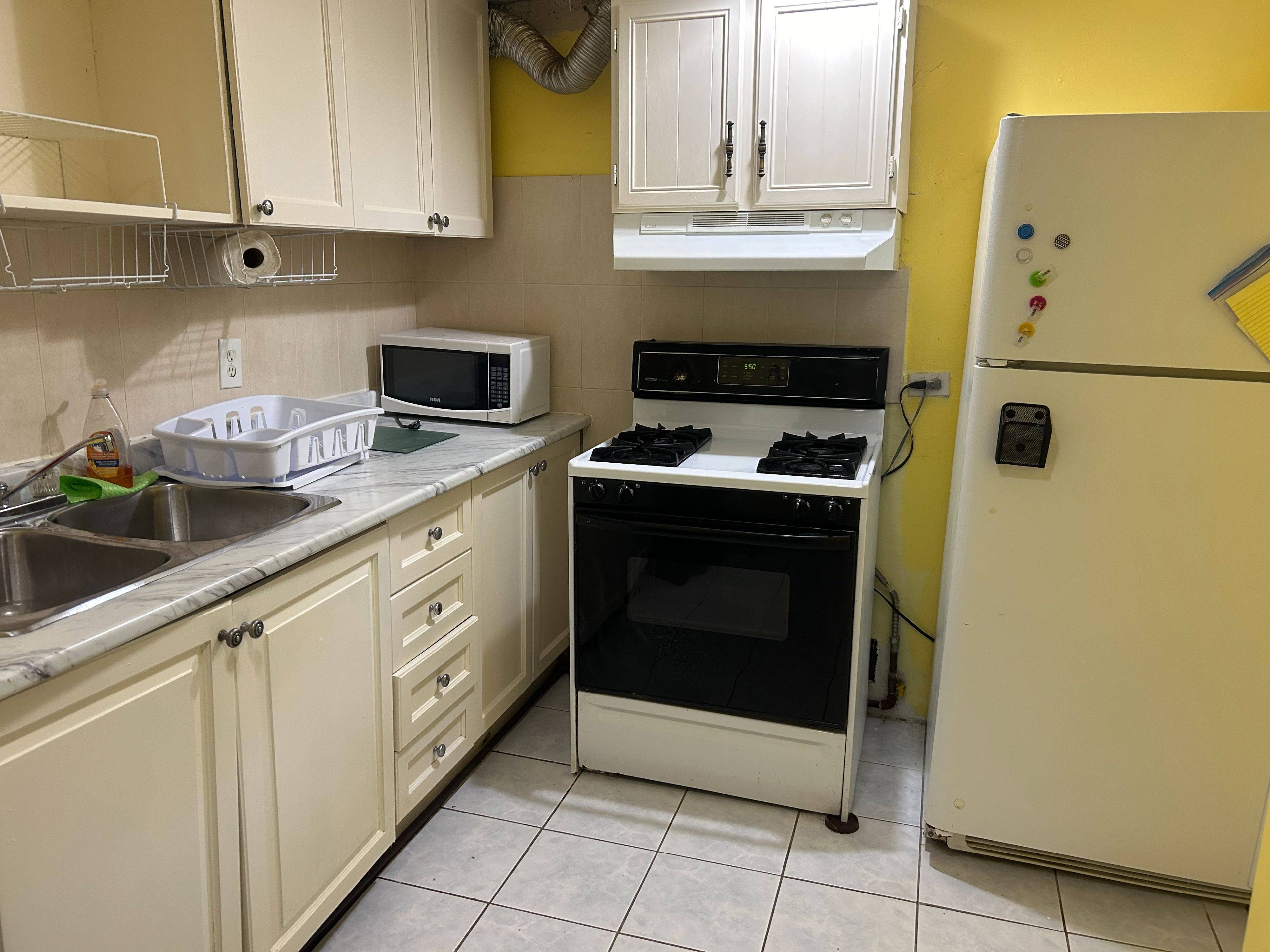 Markham, ON L3R 3E2,141 Risebrough Circuit #Bsmt