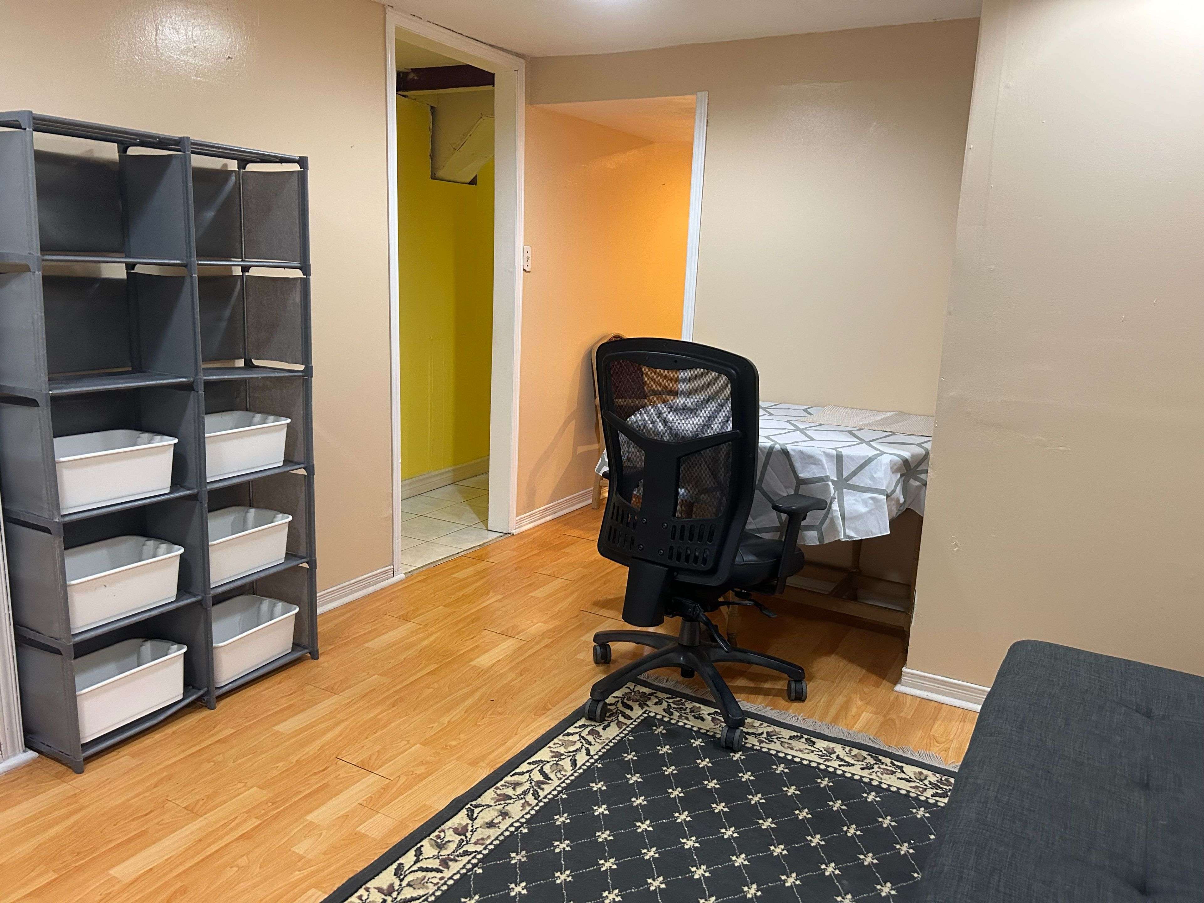 Markham, ON L3R 3E2,141 Risebrough Circuit #Bsmt